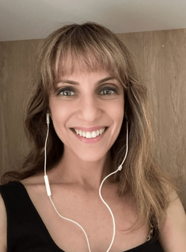 Photo of SOS Podcasts author Rosamaria Mancini